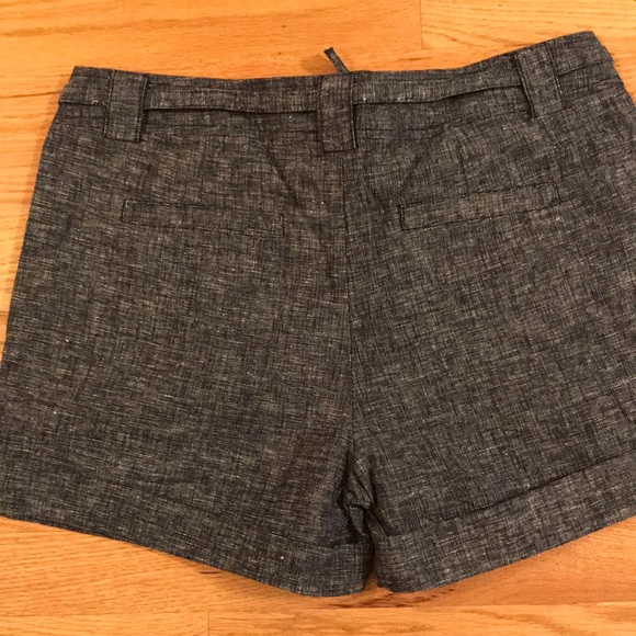 Shorts - Picture 6 of 7